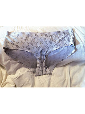 SOPHIE B Seamless Hipster Panties Size XL NWOT